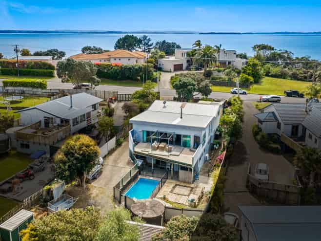 1257 Whangaparaoa Road, Gulf Harbour
