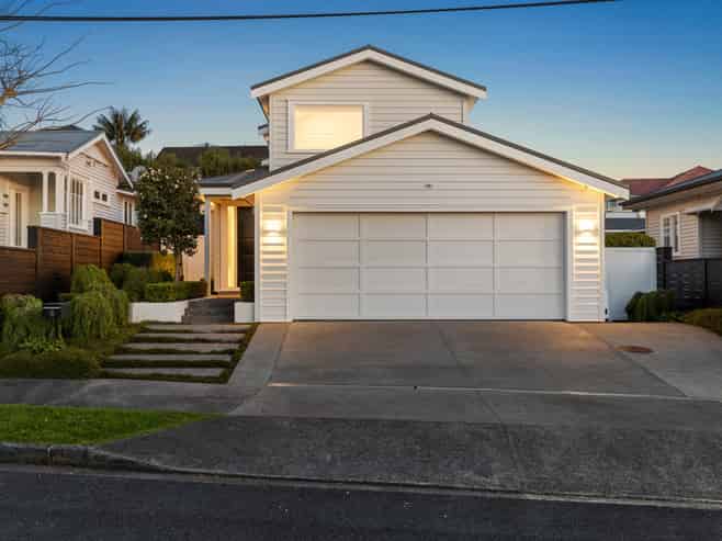 10 Richard Street, Westmere