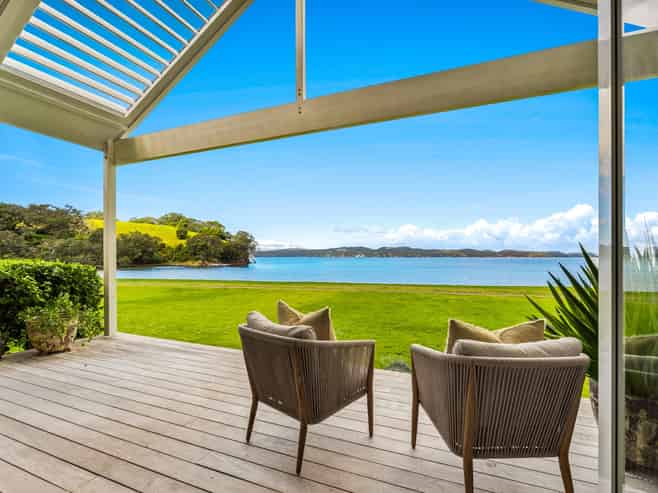 Cabin 10, 1116 Takatu Road, Matakana