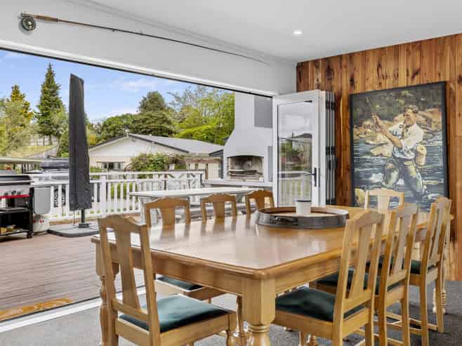 11 Kowhai Road, Rainbow Point