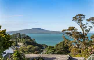 43A Eastcliffe Road, Castor Bay