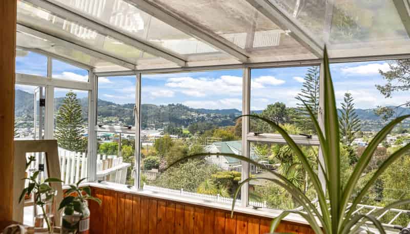 95 Anzac Road, Morningside