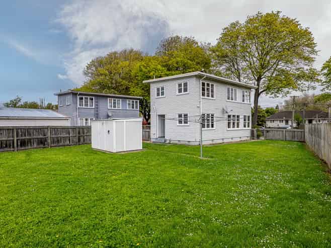 84 Emmett Street, Shirley