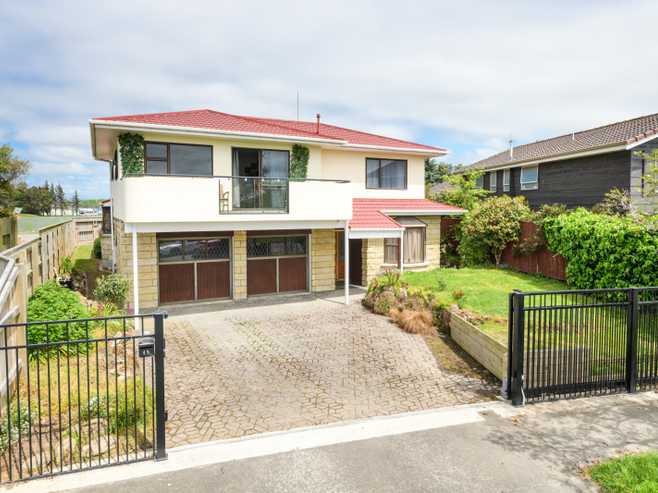 49 Rennie Avenue, Milson