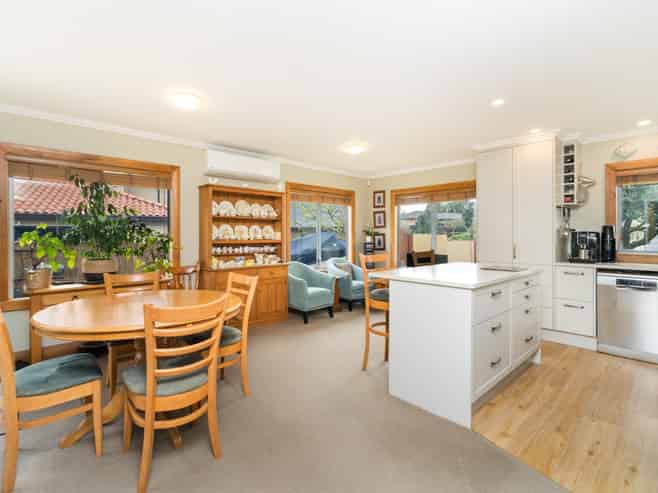 29 La Lena Grove, Fitzherbert