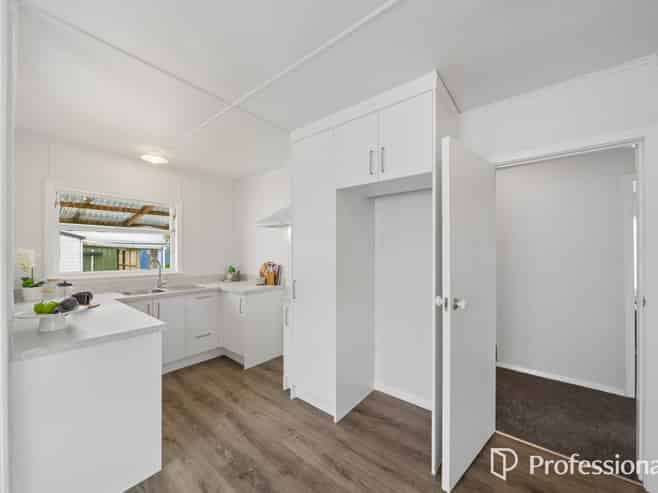 8 Roberts Street, Wainuiomata