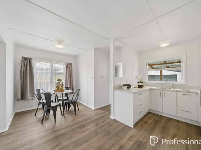 8 Roberts Street, Wainuiomata