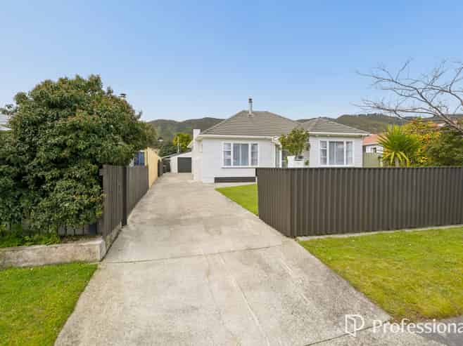 8 Roberts Street, Wainuiomata