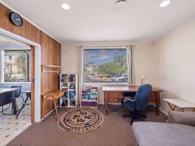 24 Cramond Drive, Mangere East
