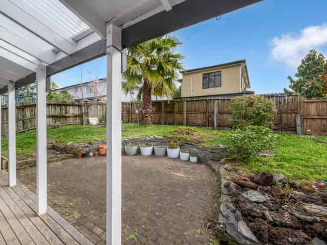 11/4 Taylor Street, Blockhouse Bay