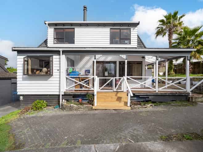 11/4 Taylor Street, Blockhouse Bay