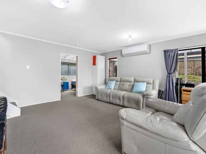 11/4 Taylor Street, Blockhouse Bay