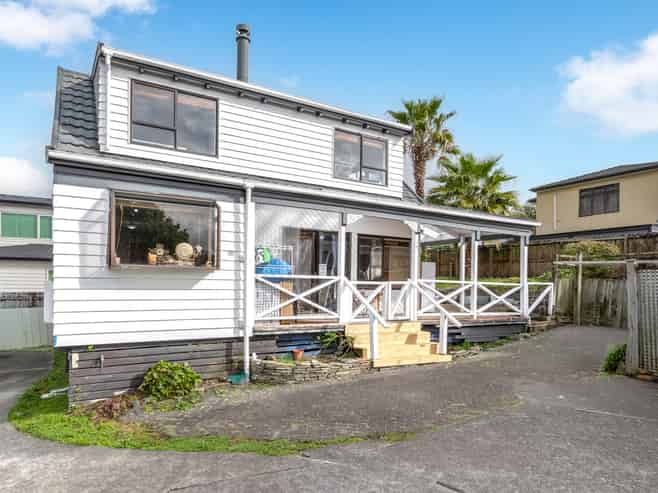 11/4 Taylor Street, Blockhouse Bay