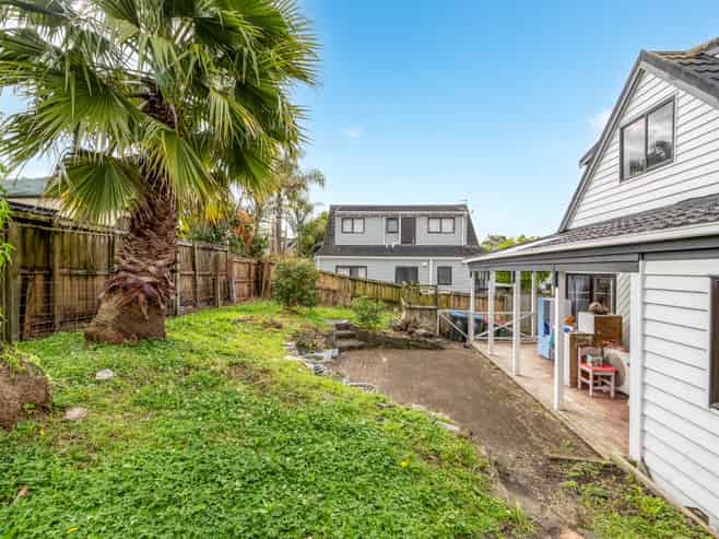 11/4 Taylor Street, Blockhouse Bay