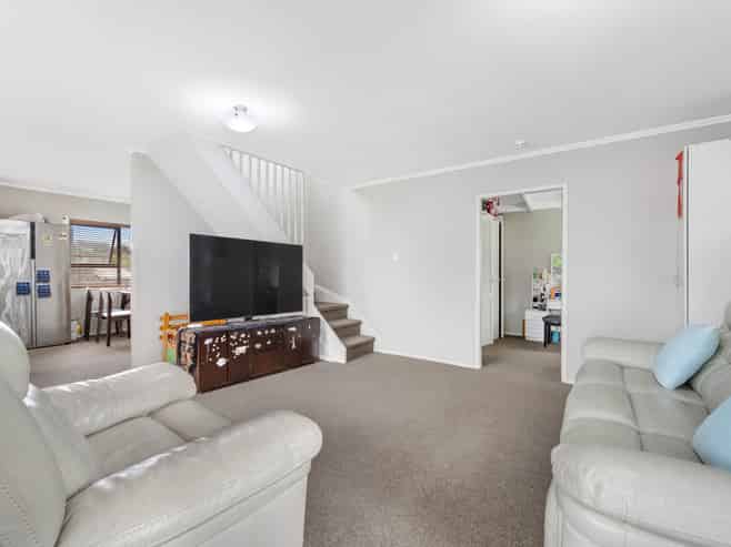11/4 Taylor Street, Blockhouse Bay