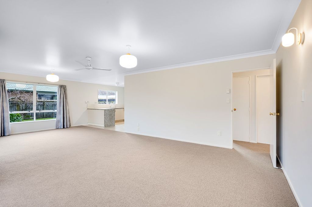 A spacious, low-maintenance home in a fantastic location 3
