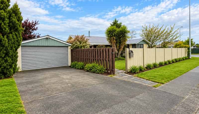 10 Parker Street, Hornby