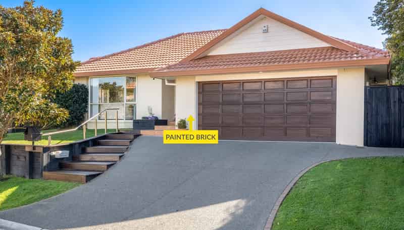 11 Gillett Place, Botany Downs