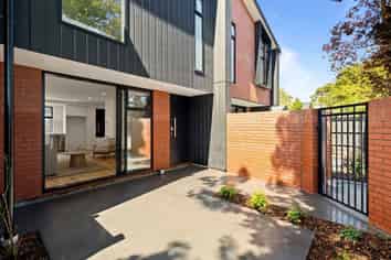 83B Browns Road, Saint Albans