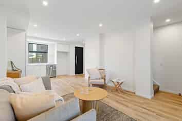 83B Browns Road, Saint Albans