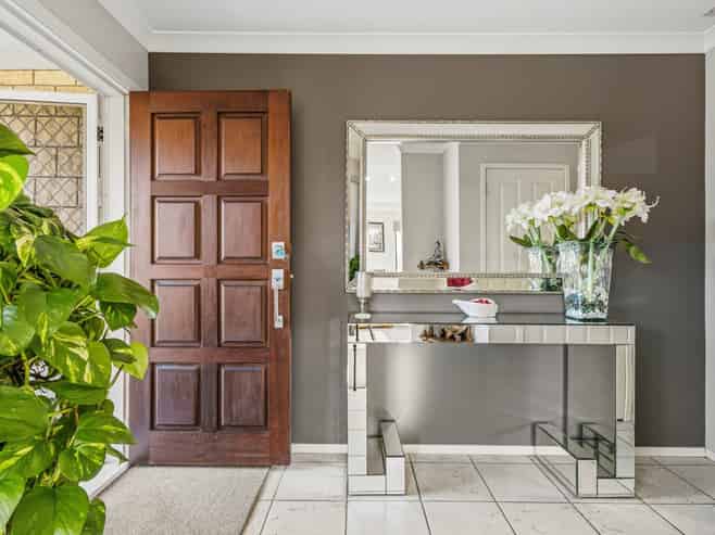 12 Plantation Avenue, Flat Bush