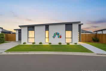 25 Greengrass Crescent, Kaiapoi
