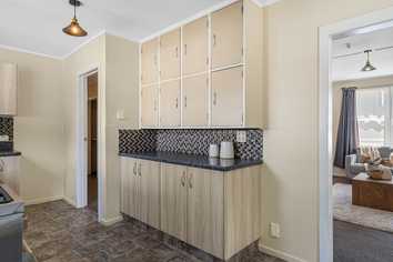 70a Murphy Street, TOI TOI