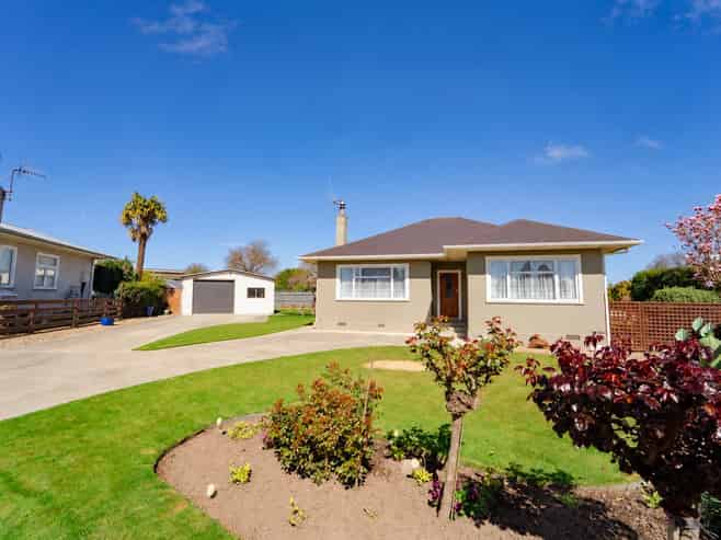 1008 Garry Street, Raureka