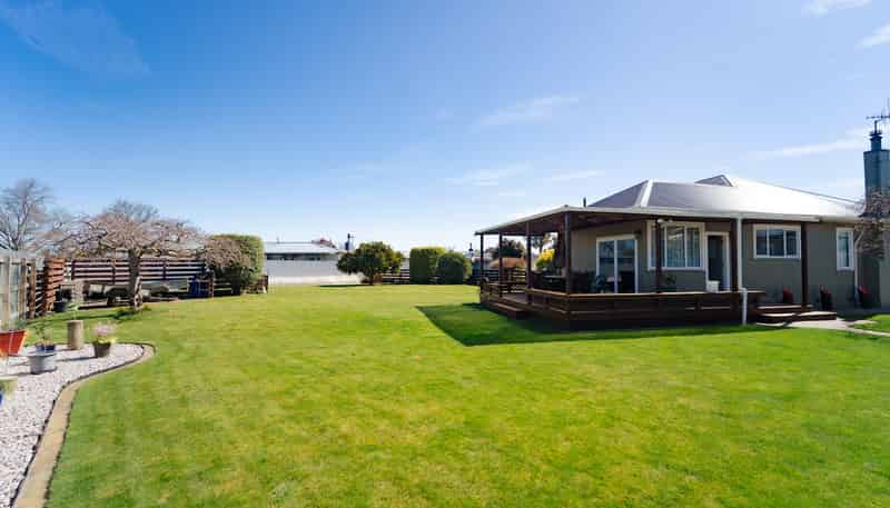 1008 Garry Street, Raureka