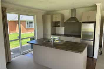 2/89 Church Street, Mosgiel