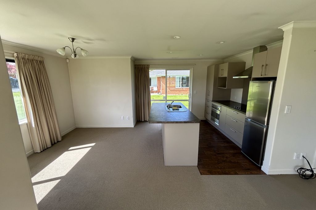 Modern Two-Bedroom Home for Rent 4