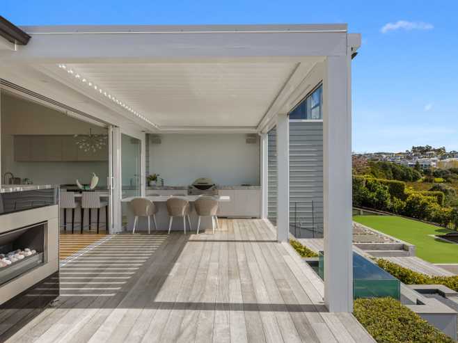 10 Miran Lane, Red Beach
