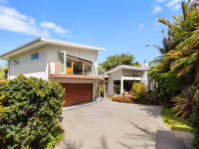 27 Island Road, Whataupoko