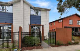 1/318 Oxford Terrace, Avalon