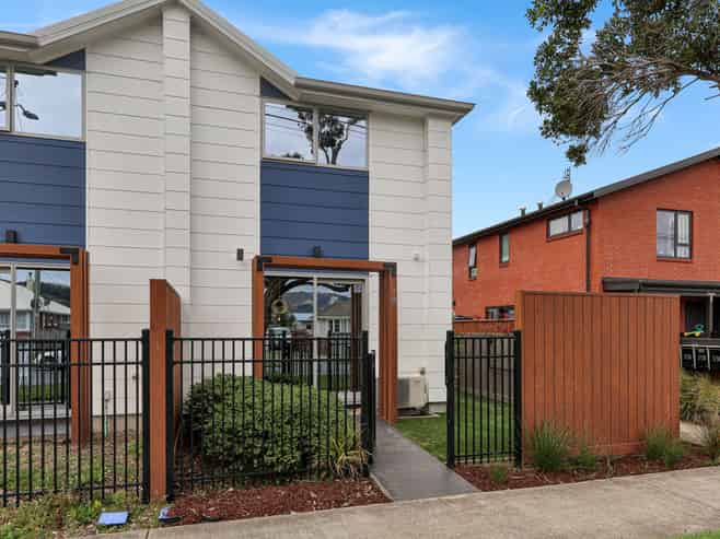 1/318 Oxford Terrace, Avalon