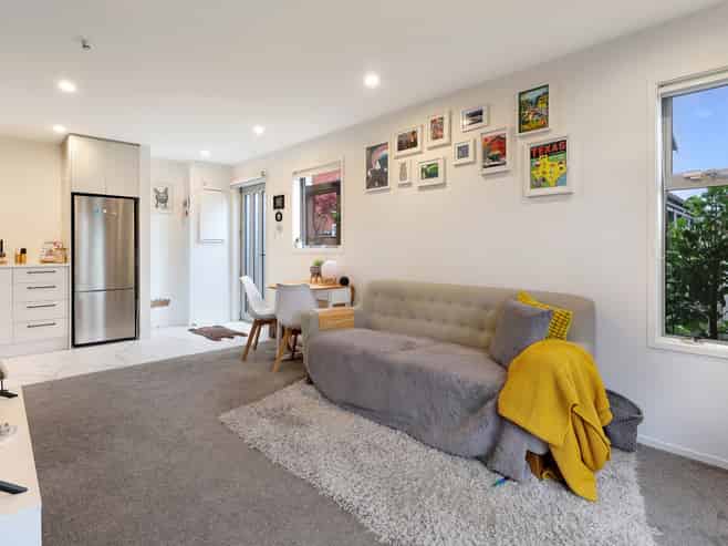 1/318 Oxford Terrace, Avalon