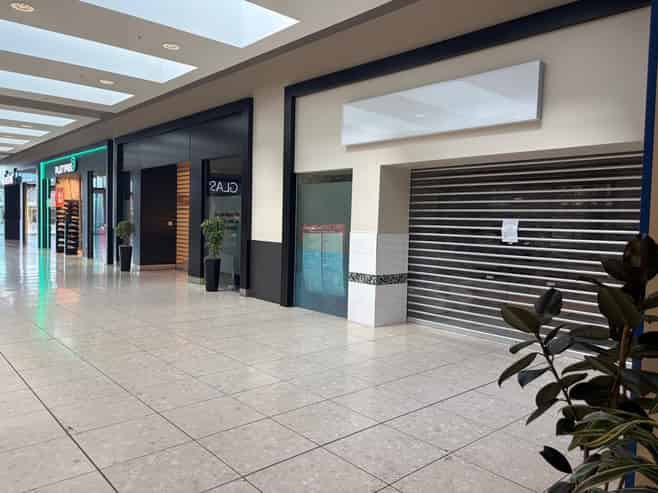 Prime retail position
