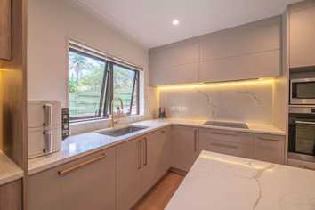 69A Golf Road, New Lynn