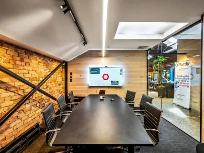 LONG TERM LEASE – STUNNING CHARACTER FREEHOLD
