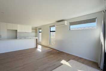 8 Leven Stream House , Wanaka