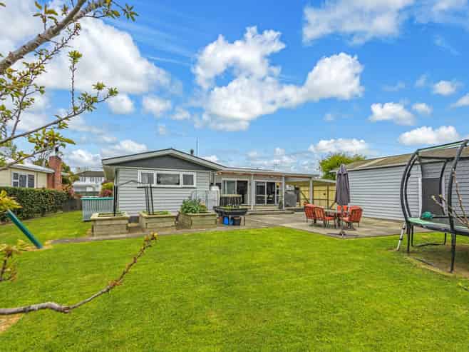 17 Edward Street, Pahiatua