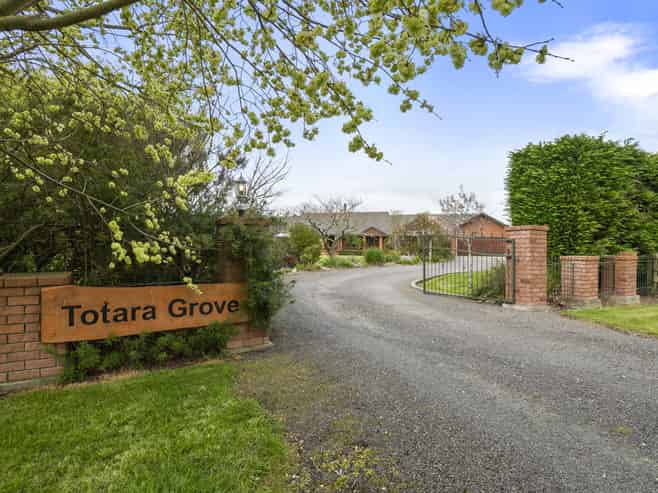 6 Managhs Road, Halcombe