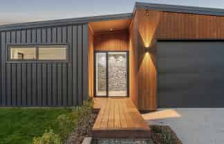 17 Buttercup Street, Wanaka