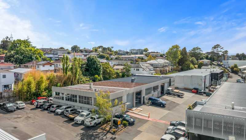Unit B/70 Ellice Road, Wairau Valley