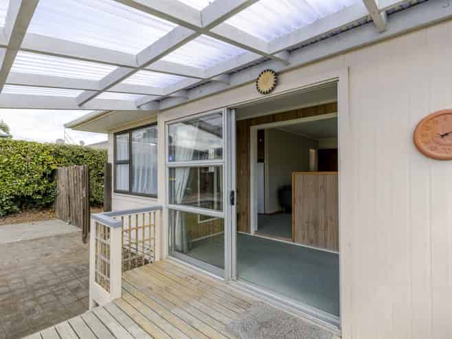 8 Silby Street, Waitara