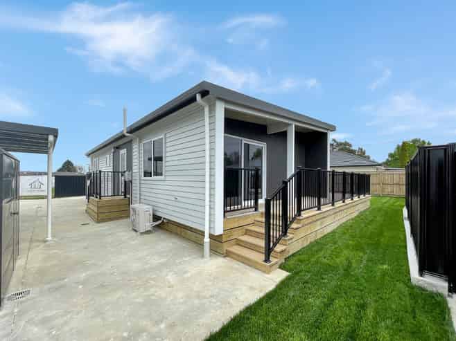 3 Puanani Green, Carterton