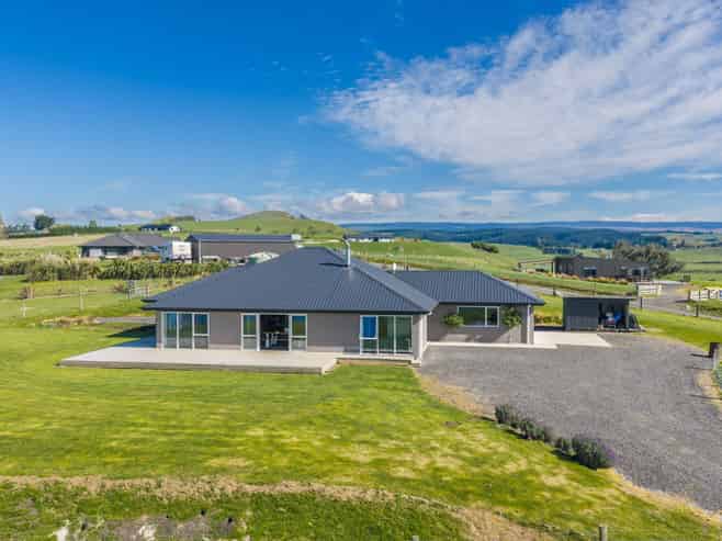 268 Baker Road, Berwick Forest