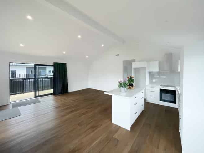 9 Puanani Green, Carterton