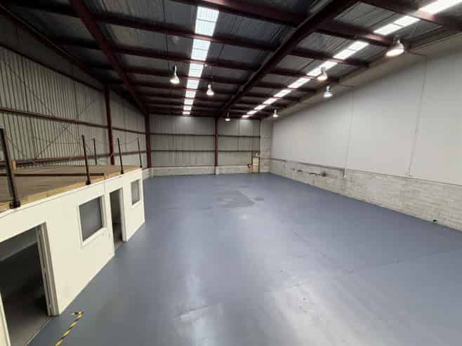 Available Now - 603sqm Mt Wellington Gem