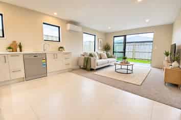 87 Faringdon Boulevard, Rolleston